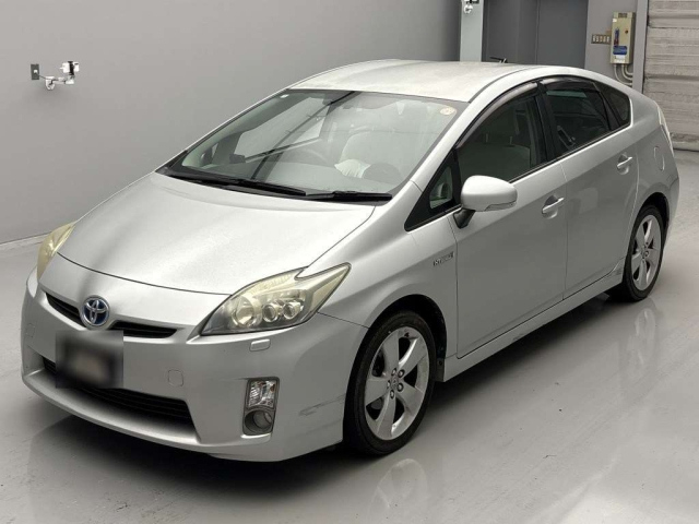 TOYOTA PRIUS 2010