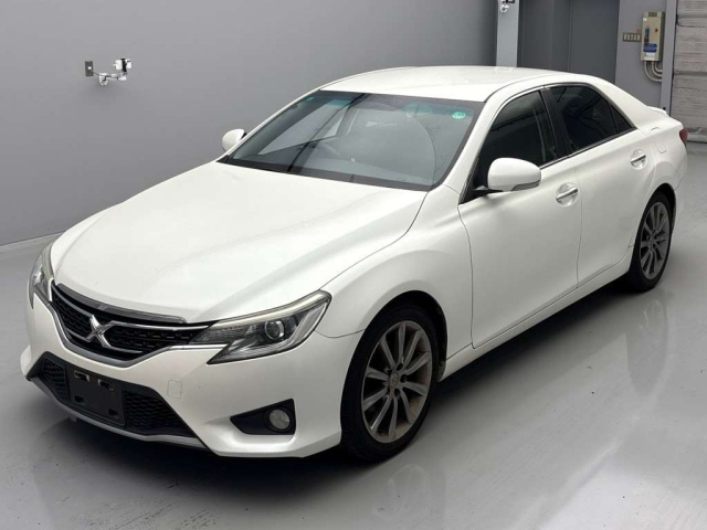 TOYOTA MARK X 2015