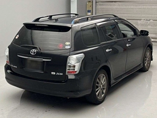 TOYOTA COROLLA FIELDER 2010
