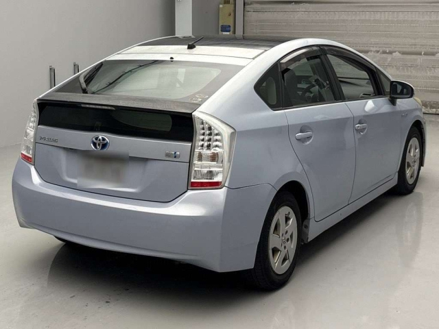 TOYOTA PRIUS 2010