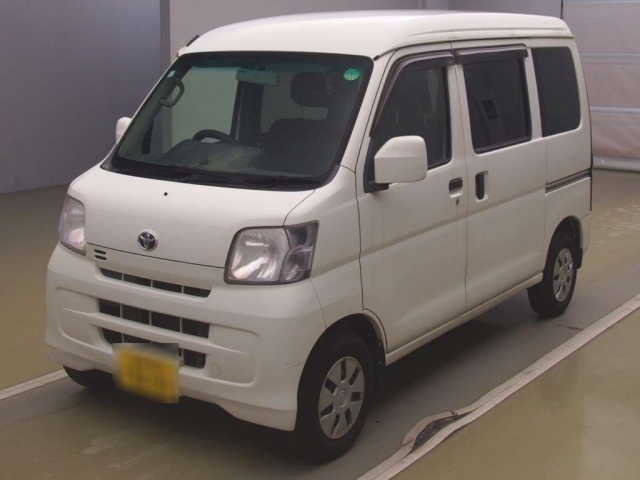 TOYOTA PIXIS VAN 2014