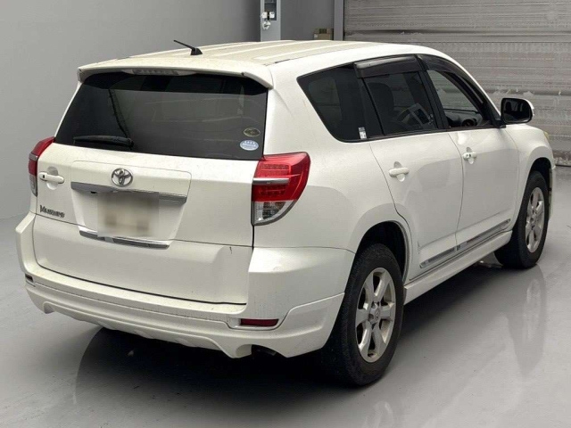 TOYOTA VANGUARD 2011