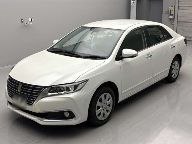 TOYOTA PREMIO 2020