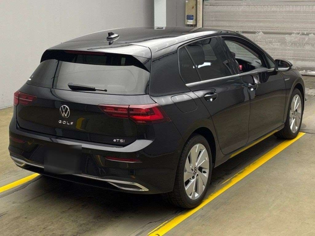 VOLKSWAGEN GOLF 2022