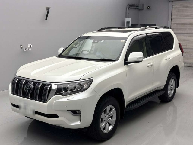 TOYOTA LAND CRUISER PRADO 2023