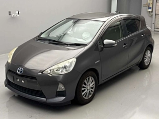 TOYOTA AQUA 2012