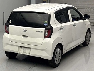 DAIHATSU MIRA E S 2020