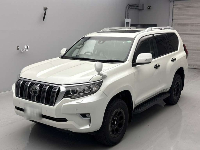 TOYOTA LAND CRUISER PRADO 2019