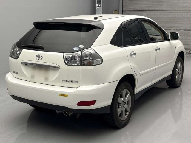 TOYOTA HARRIER 2009