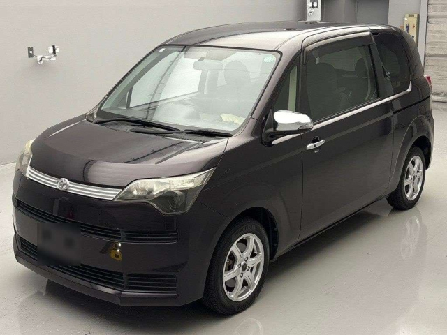 TOYOTA SPADE 2014