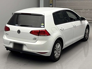 VOLKSWAGEN GOLF 2015