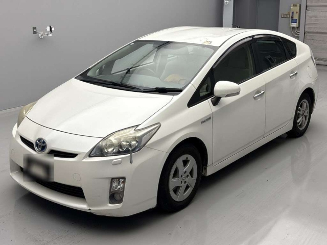 TOYOTA PRIUS 2010
