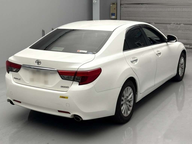 TOYOTA MARK X 2014