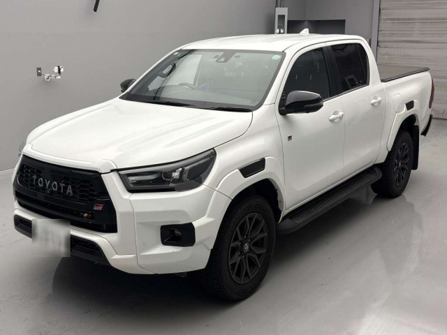 TOYOTA HILUX 2022