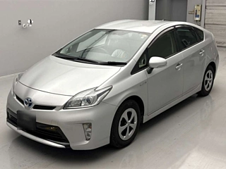 TOYOTA PRIUS 2013