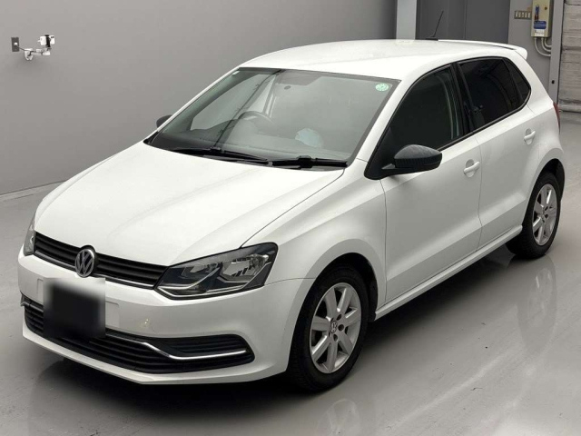 VOLKSWAGEN POLO 2014