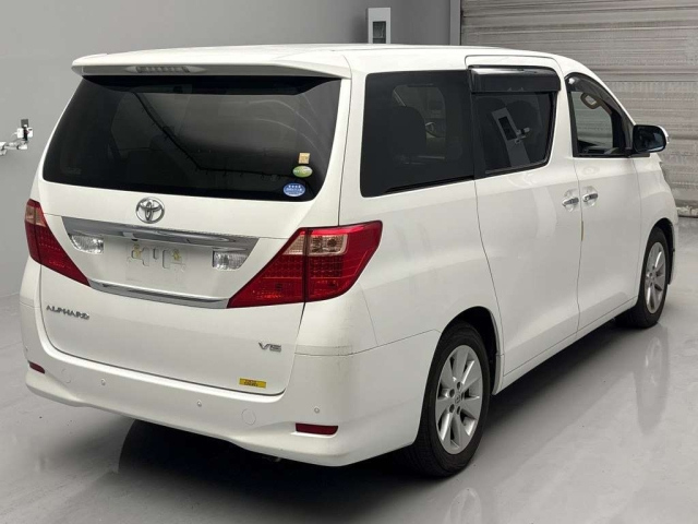 TOYOTA ALPHARD 2008