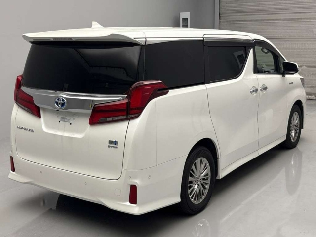 TOYOTA ALPHARD 2018
