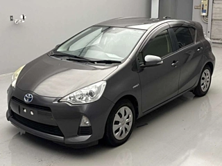 TOYOTA AQUA 2014