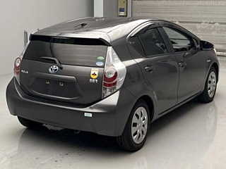 TOYOTA AQUA 2014