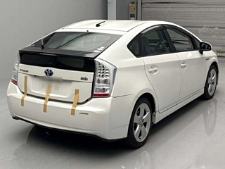 TOYOTA PRIUS 2010