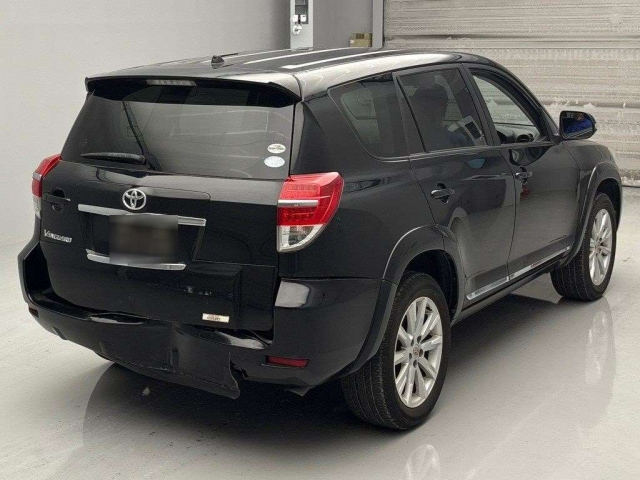 TOYOTA VANGUARD 2011