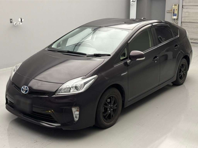 TOYOTA PRIUS 2012