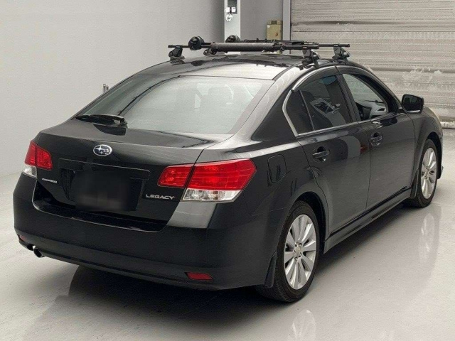 SUBARU LEGACY B4 2011