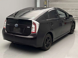 TOYOTA PRIUS 2012