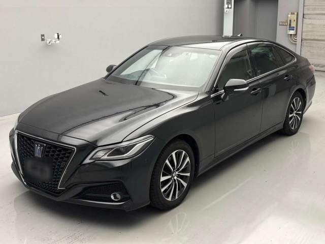 TOYOTA CROWN 2020