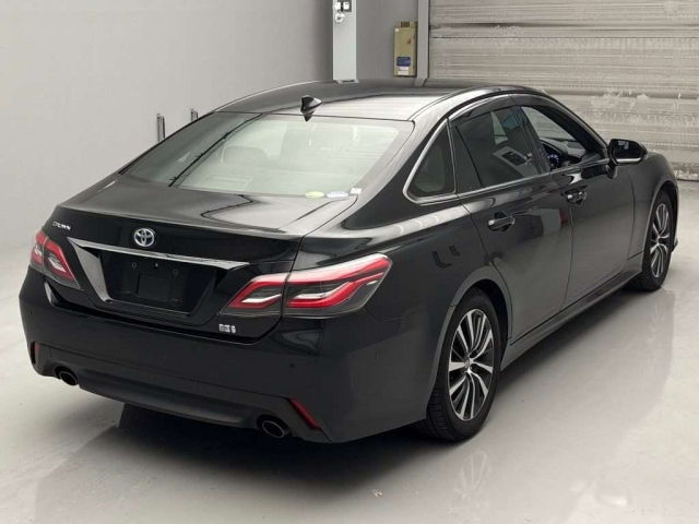 TOYOTA CROWN 2020