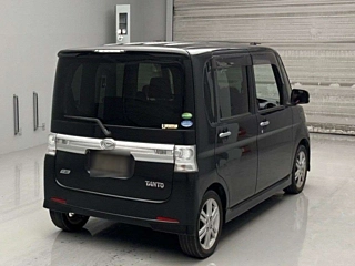 DAIHATSU TANTO 2013