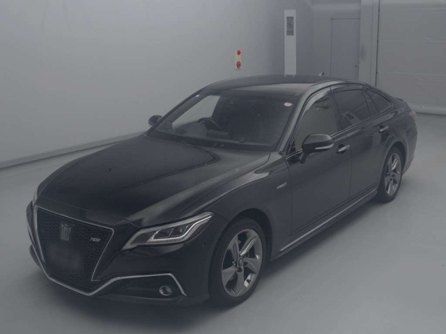 TOYOTA CROWN 2018