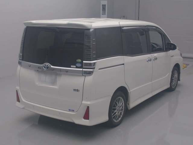 TOYOTA VOXY 2020
