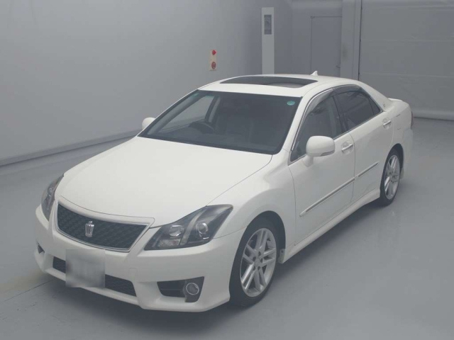 TOYOTA CROWN 2011