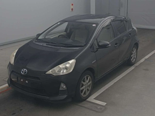 TOYOTA AQUA 2012