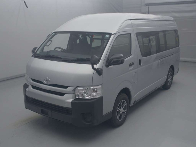 TOYOTA HIACE VAN 2014
