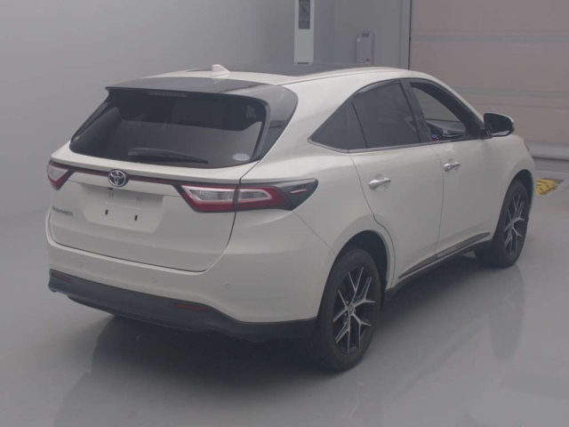 TOYOTA HARRIER 2020