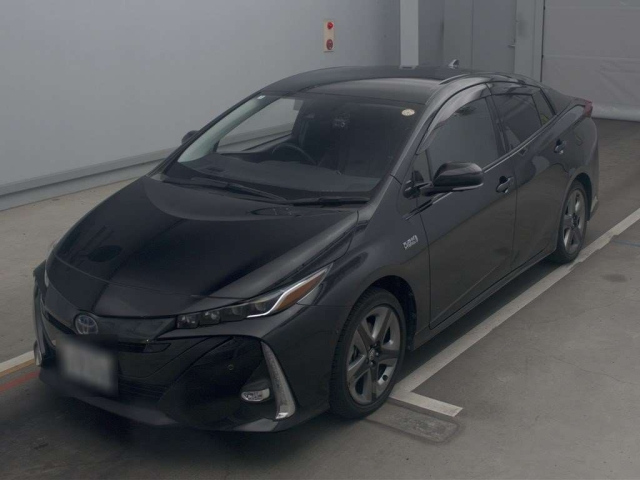TOYOTA PRIUS PHV 2022