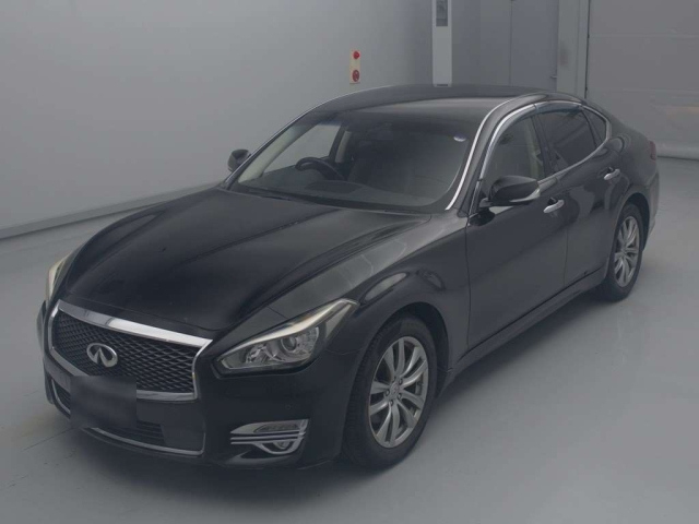 NISSAN FUGA 2016