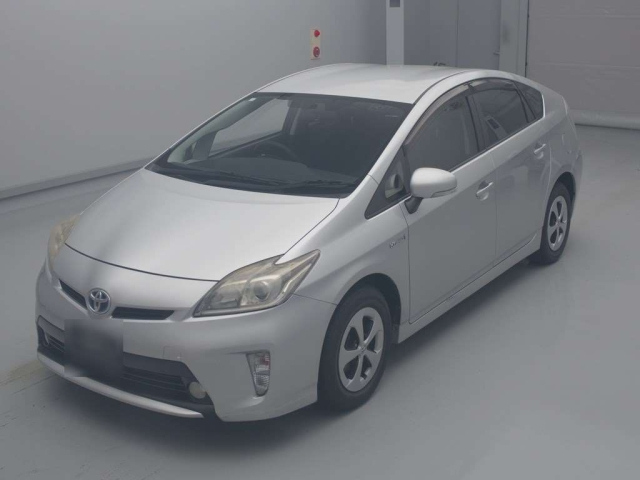 TOYOTA PRIUS 2012