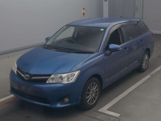 TOYOTA COROLLA FIELDER 2013