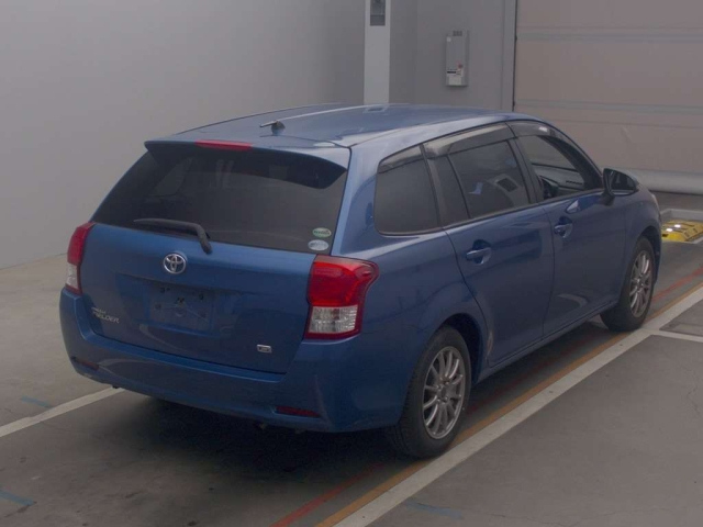 TOYOTA COROLLA FIELDER 2013