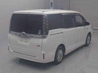 TOYOTA VOXY 2015