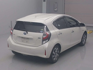 TOYOTA AQUA 2020