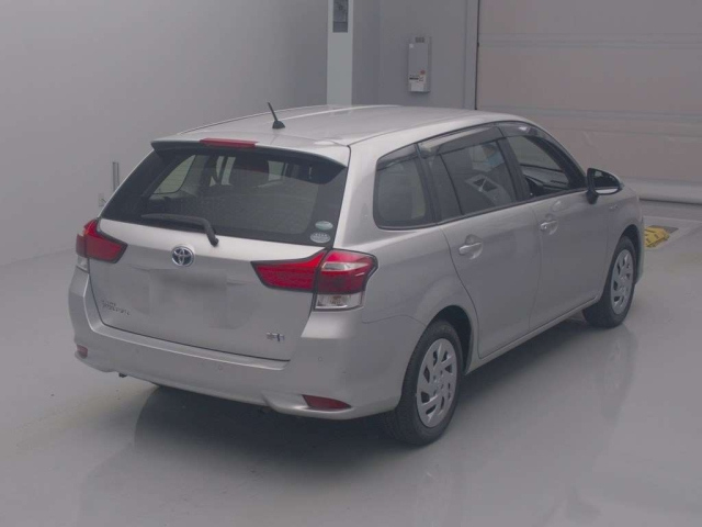 TOYOTA COROLLA FIELDER 2018