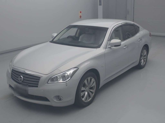 NISSAN FUGA 2012