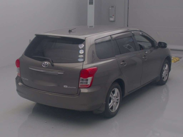 TOYOTA COROLLA FIELDER 2011