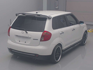 Заказать MAZDA VERISA