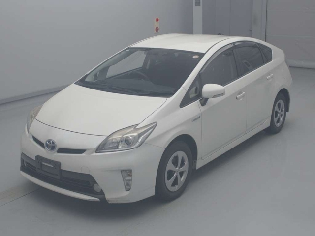 TOYOTA PRIUS 2015